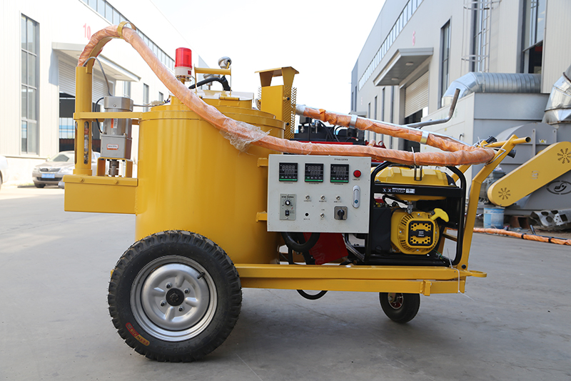 Preparation before using the road grouting machine